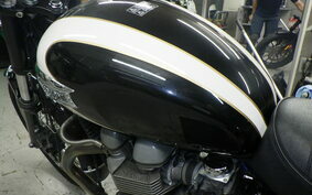 TRIUMPH BONNEVILLE T100 2008