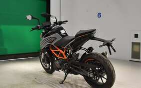 KTM 125 DUKE JPA40