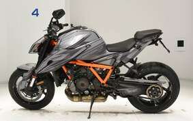 KTM 1290 SUPER DUKE R 2020