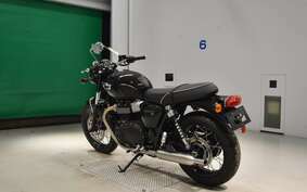 TRIUMPH BONNEVILLE T100 2021 AD70GD