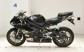 TRIUMPH DAYTONA 675