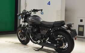 MOTO GUZZI V9 BOBBER 2022