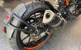 KTM 125 DUKE JPA40