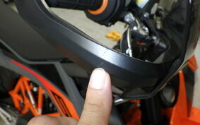 KTM 690 SMC R 2023 LSV40