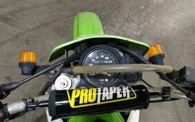 KAWASAKI KDX220SR DX220B