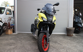 APRILIA SR GT200