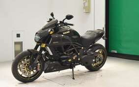 DUCATI DIAVEL Carbon 2012 G100A