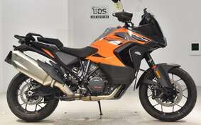 KTM 1290 SUPER ADVENTURE S 2022 V7940