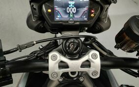 TRIUMPH STREET TRIPLE RS 2022 HDA55