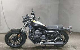 MOTO GUZZI V9 BOBBER 2018 LHA0