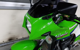 KAWASAKI GPZ900R NINJA 2002 ZX900A