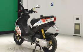 APRILIA SR50R