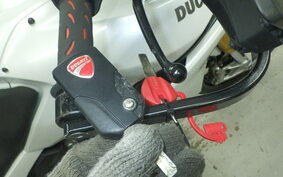 DUCATI MULTISTRADA 1200 S 2011 A200A