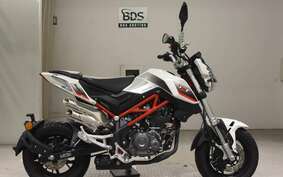 BENELLI TNT125