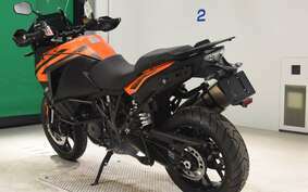 KTM 1290 SUPER ADVENTURE S 2022 V7940