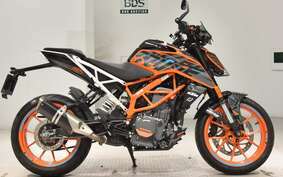 KTM 390 DUKE 2019 JPJ40