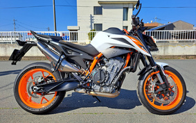 KTM 890 DUKE R 2021 TU940