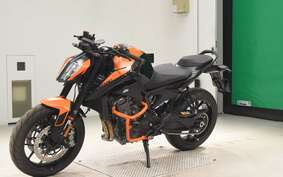 KTM 890 DUKE R 2022 TU940