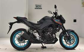 YAMAHA MT-25