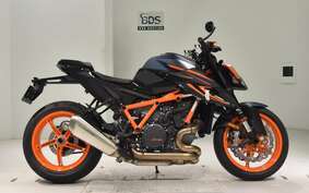 KTM 1290 SUPER DUKE R 2023