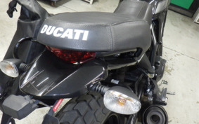 DUCATI SCRAMBLER 62 2016