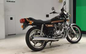 SUZUKI GS425 2023 GS425