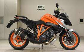 KTM 1290 SUPER DUKE GT 2024