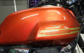 MOTO GUZZI V7 CLASSIC 2013 LWJ0