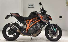 KTM 1290 SUPER DUKE R 2015