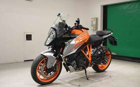 KTM 1290 SUPER DUKE GT 2024