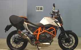 KTM 690 DUKE R 2015 LDU40