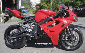 TRIUMPH DAYTONA 675 2013 MD1066