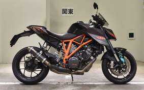 KTM 1290 SUPER DUKE R 2014 V3940