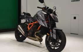 KTM 1290 SUPER DUKE R 2020