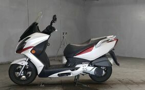 KYMCO G-Dink250 不明