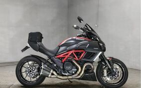 DUCATI DIAVEL Carbon 2013 G100A