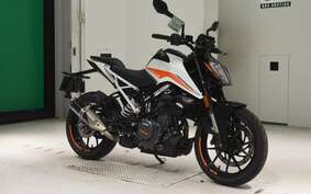 KTM 390 DUKE 2023