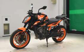 KTM 890 DUKE GP 2023 TU940