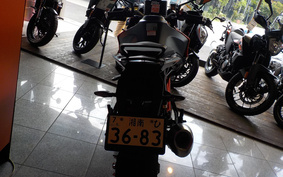 KTM 1290 SUPER DUKE GT 2024 V6940