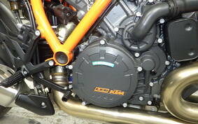 KTM 1290 SUPER DUKE R 2023 V3940