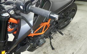 KTM 390 DUKE 2023