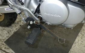 HONDA XR50 MOTARD AD14