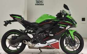 KAWASAKI ZX-25R ZX250E