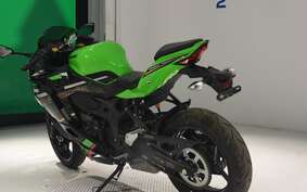 KAWASAKI ZX-25R ZX250E