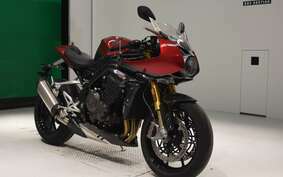 TRIUMPH SPEED TRIPLE RR 2021