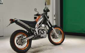 YAMAHA TRICKER DG16J