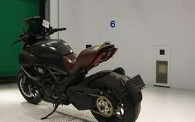 DUCATI DIAVEL DARK 2013