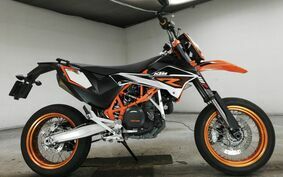 KTM 690 SMC R 2013 LST40