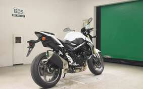 SUZUKI GSR750 A 2013 GR7NA