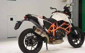 KTM 690 DUKE R 2014